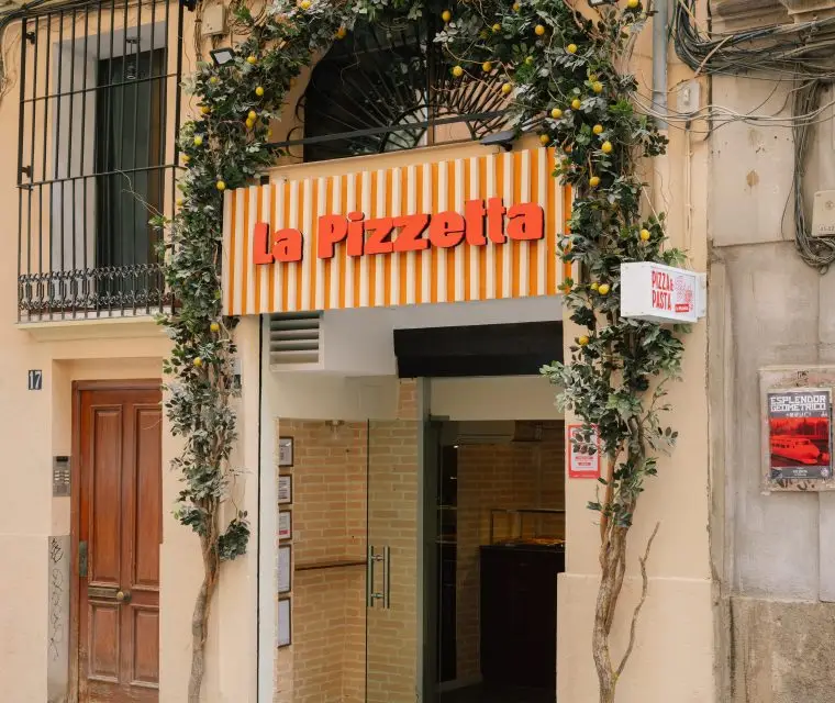 LA PIZZETTA fachada