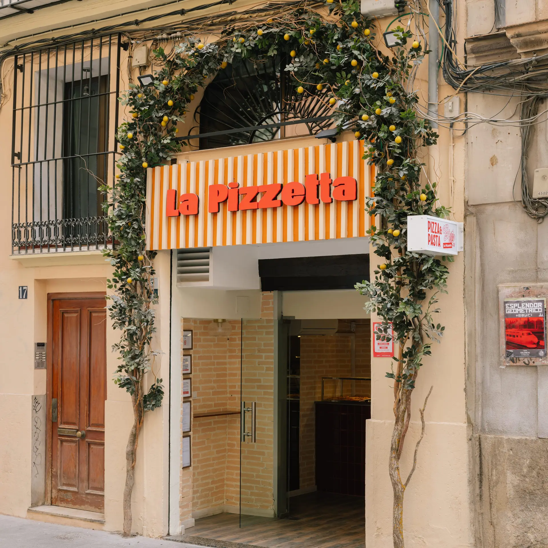 LA PIZZETTA fachada